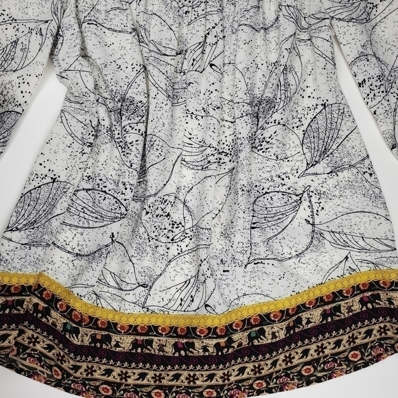 New THML Anthropologie White Blk Boho Yellow Top M - Picture 7 of 12